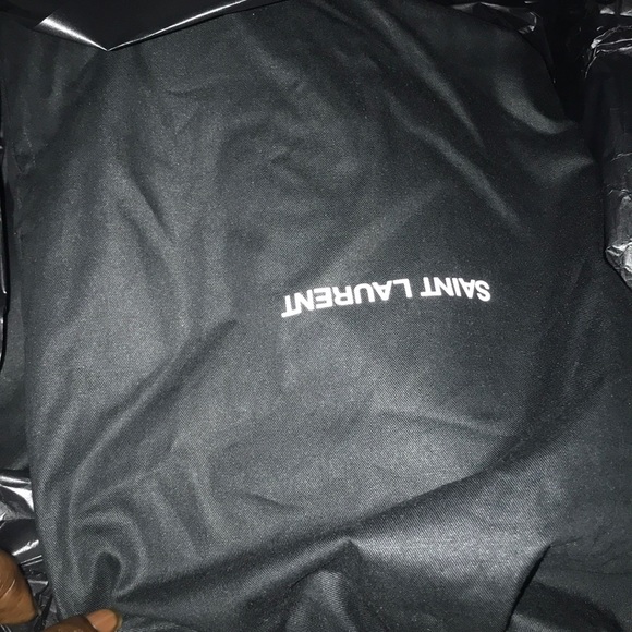 Saint Laurent - Picture 2 of 4